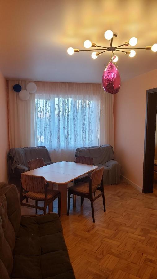 Lovely Apartment Tbilisi Buitenkant foto
