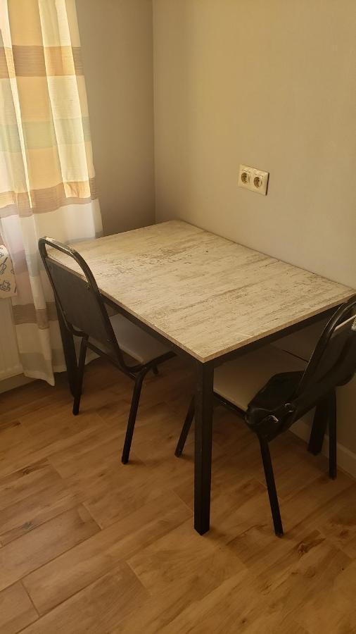 Lovely Apartment Tbilisi Buitenkant foto